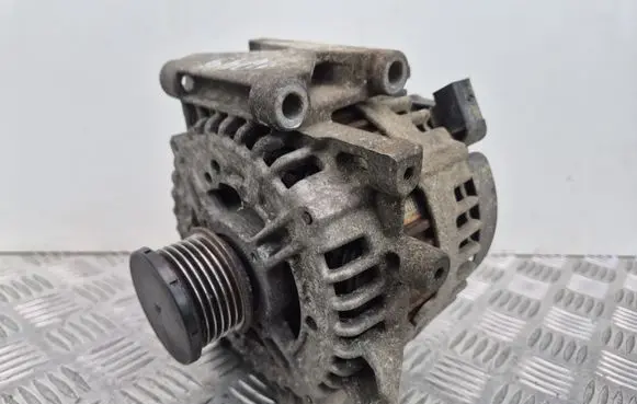 Mercedes-Benz C W204 Generator/alternator A0131549002 0121715029
