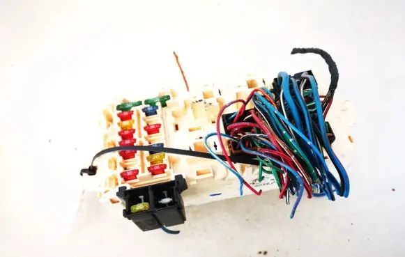 Mitsubishi Galant Fuse box set