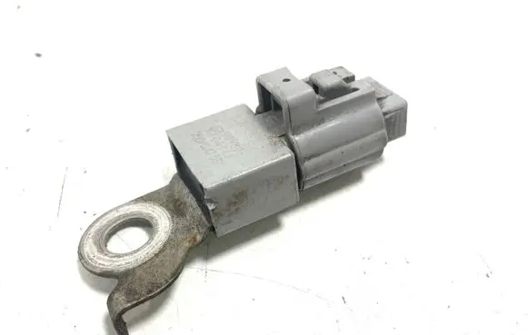 Toyota Yaris Verso Sensor 9098004141 250047031