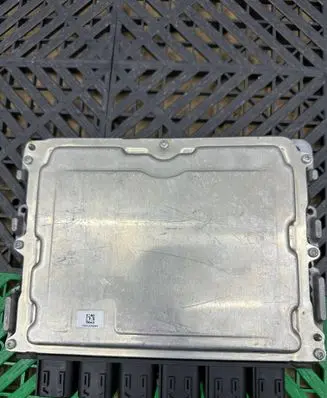 BMW 7 G11 G12 Engine control unit/module 9454721