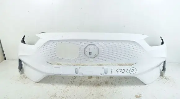 MG ZS Front bumper P11010248