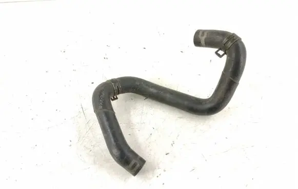 Mercedes-Benz S W221 Engine coolant pipe/hose 2218320423 A2218320423