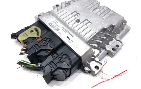Volvo C30 Engine control unit/module ECU 31336000