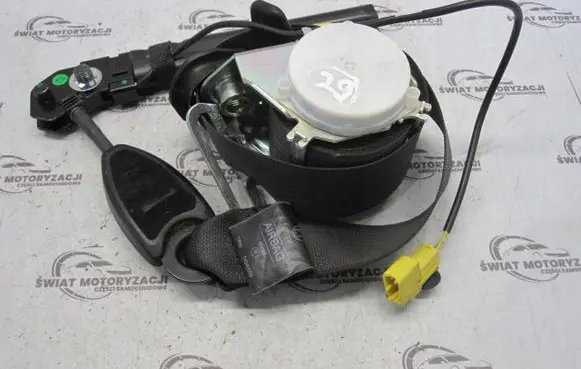 Opel Meriva B Front seatbelt