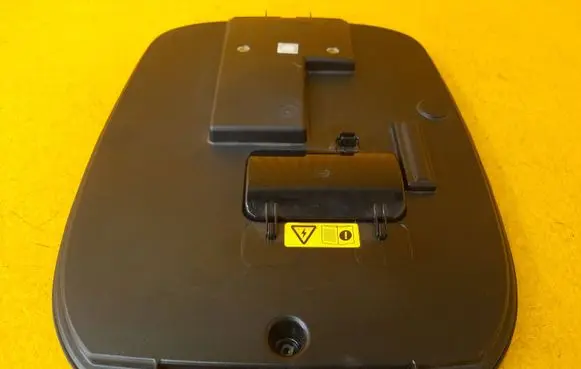 Electric car charge socket cover