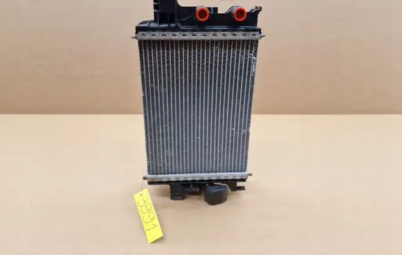Renault Captur II Intercooler radiator 4757568214109135R
