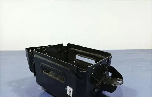 BMW X7 G07 Battery box tray 8780794