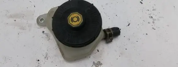 Honda Civic Brake fluid reservoir NOCODE
