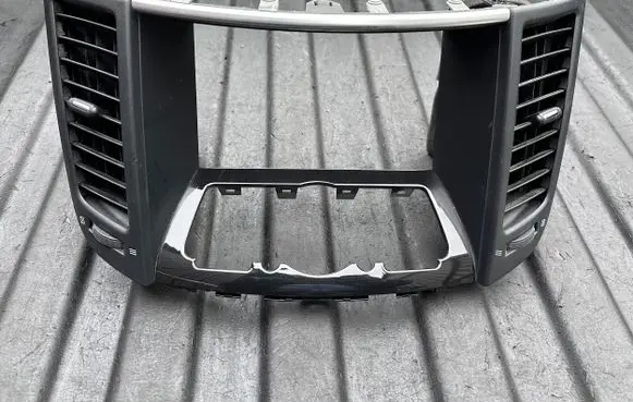 Infiniti FX Dash center air vent grill P10426B11000 687501CA0A 687501CA0B