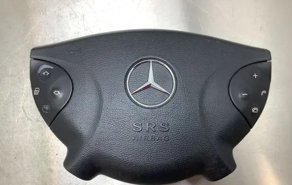 Mercedes-Benz E W211 Steering wheel airbag 61245240F