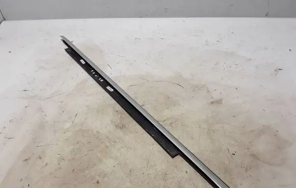 Audi Q5 SQ5 Rear door trim (molding) 8R0853763C