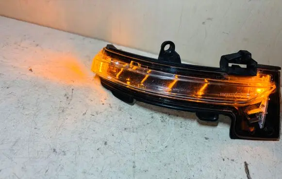 Skoda Octavia Mk3 (5E) Mirror indicator light 5E0949101