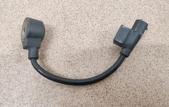 Subaru Legacy Detonation knock sensor 
