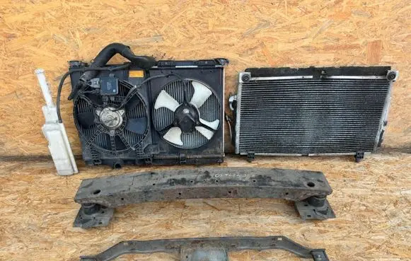 Mitsubishi Outlander Fan set 