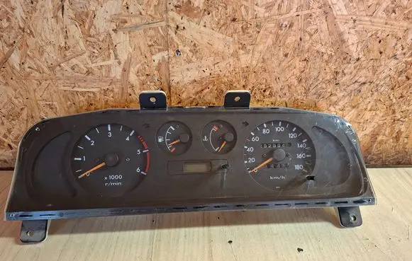 Nissan Terrano Speedometer (instrument cluster) 21068701 248107F017