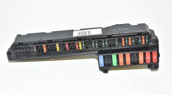 BMW 5 E60 E61 Fuse box set 6957330