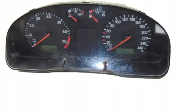 Volkswagen PASSAT B5 Speedometer (instrument cluster)