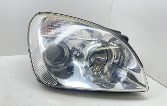 KIA Carens II Headlight/headlamp