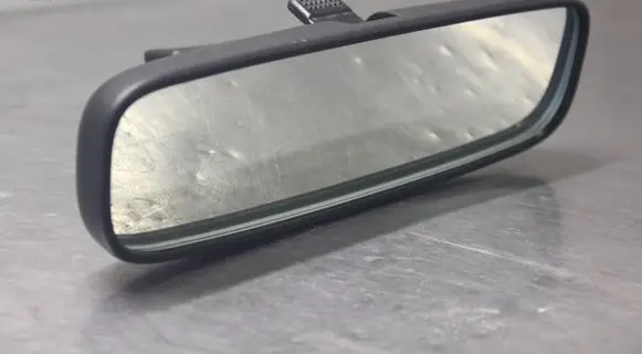 Mitsubishi Outlander Rear view mirror (interior) E4022197 E4012197
