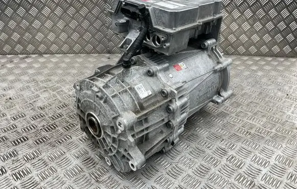 Porsche Taycan 9J1 Electric car motor EBG 0EG901166B 0EG901103A