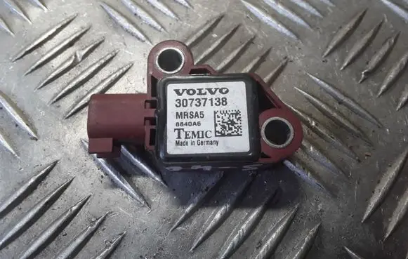 Volvo S40 Airbag deployment crash/impact sensor 9206975 MRSA58840A5