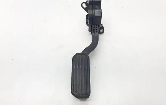 Lexus RX III Accelerator throttle pedal