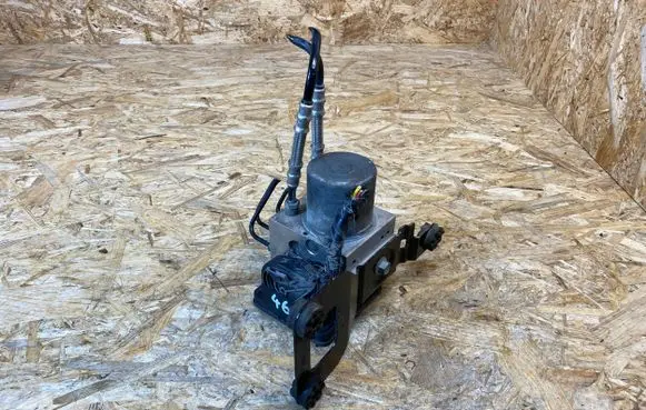 Land Rover Range Rover Sport L494 ABS Pump FPLA14F447AD