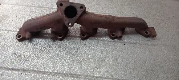 Exhaust manifold