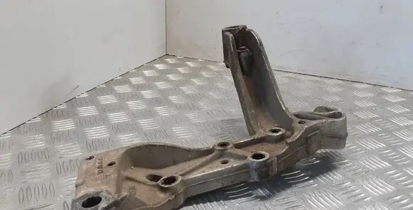 Seat Leon (1P) Other front suspension part 1K0199295E