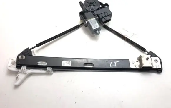 Seat Arona Rear door window regulator with motor 5Q0959407D