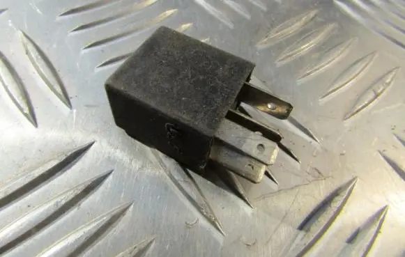 Fiat Punto (176) Other relay A7275817676504