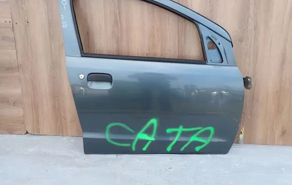 Suzuki Alto Rear door