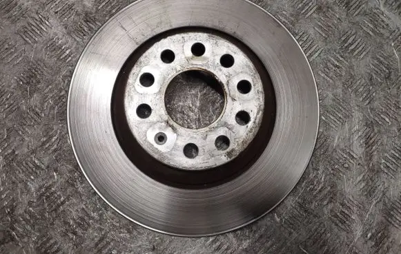 Skoda Superb B8 (3V) Rear brake disc