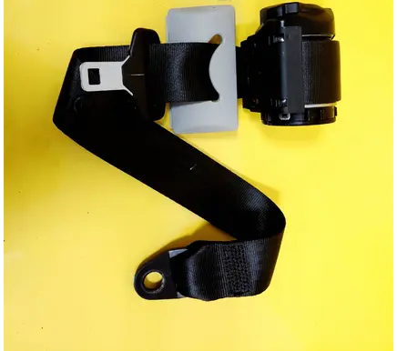 Fiat Panda II Rear seatbelt 33031764