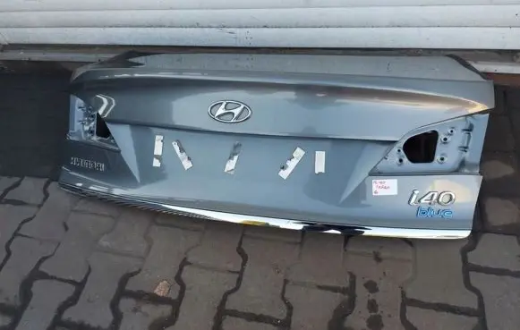 Hyundai i40 Tailgate/trunk/boot lid