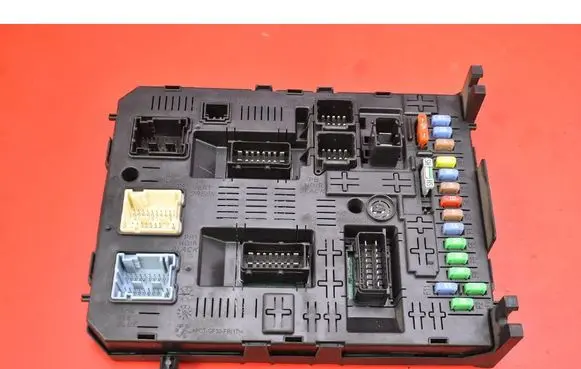 Fuse box set