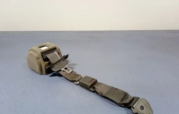 BMW 2 F44 Front seatbelt 8076493