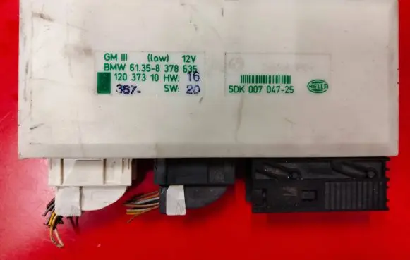 BMW 5 E39 Comfort/convenience module 8378635 61358378635 5DK00704725