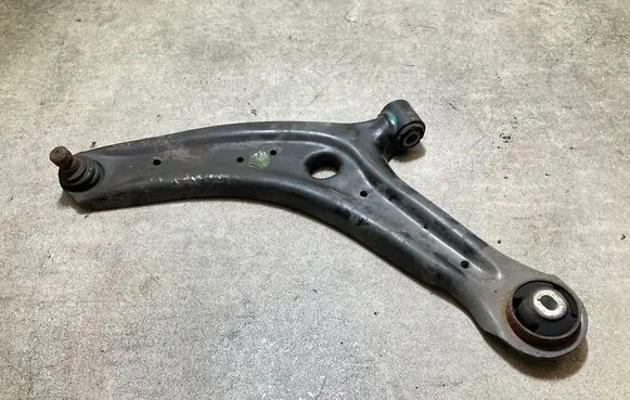 Ford Puma Front lower control arm/wishbone