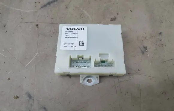 Volvo XC60 Tailgate/trunk control unit/module 31425968 31425969 C61752101