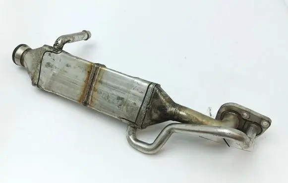 Chrysler 300 - 300C EGR valve cooler 16421400175