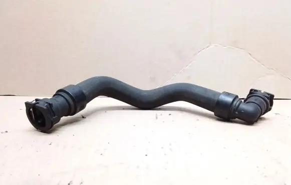Peugeot 508 Engine coolant pipe/hose