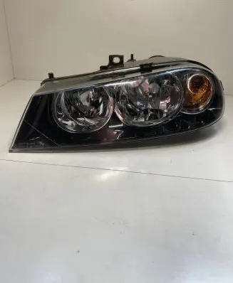 Alfa Romeo 156 Headlight/headlamp