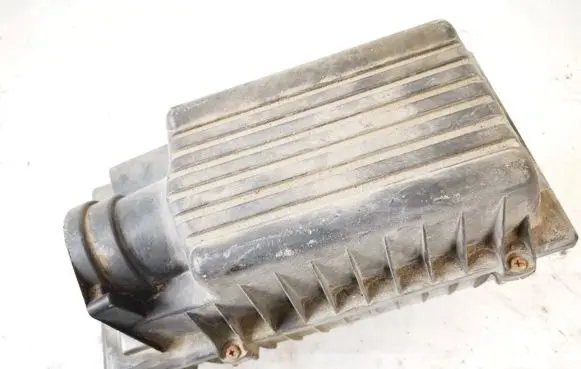 Peugeot 406 Air filter box 9629899480