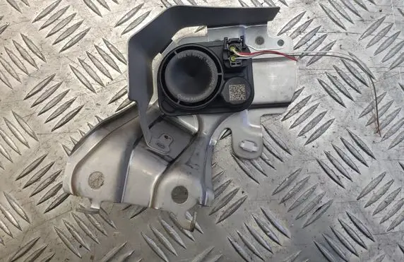 Lexus IS III XE30 Alarm system siren 8904053050