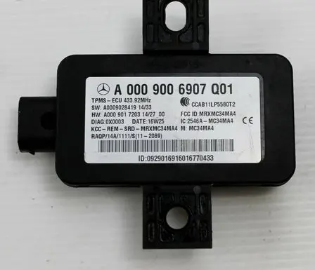Mercedes-Benz C W205 Tire pressure control unit A0009006907