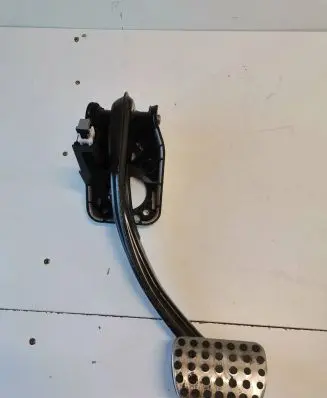 Mercedes-Benz ML W166 Brake pedal A1662900201 1404920942