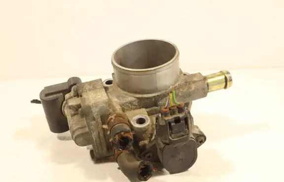Toyota Corolla Verso E121 Throttle body valve
