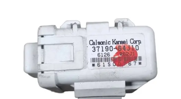 Suzuki Grand Vitara II Immobilizer control unit/module 3719064J10 10R022557