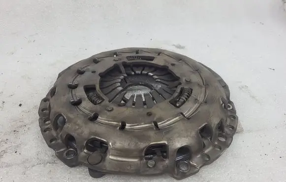 BMW 5 F10 F11 Pressure plate 124052310
